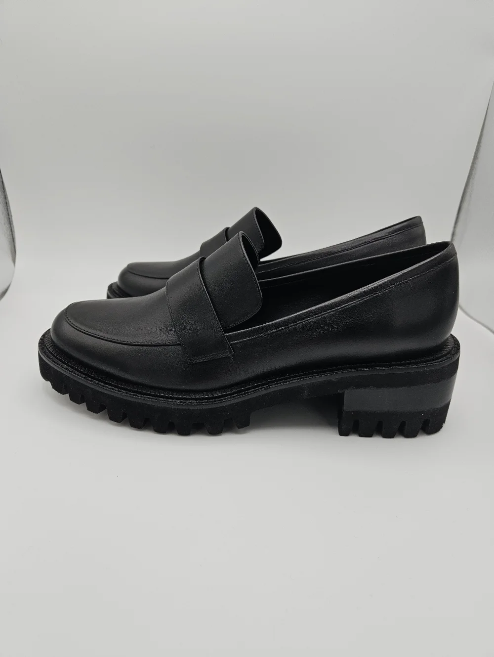 Aerosoles Ronnie lug heeled loafer black leather size 7.5
